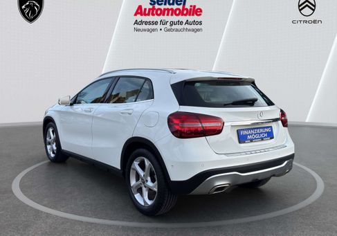 Mercedes-Benz GLA 180, 2019