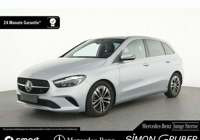 Mercedes-Benz B 180, 2025