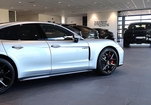 Porsche Panamera, 2026