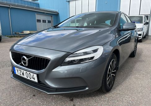 Volvo V40, 2018