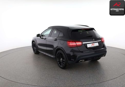Mercedes-Benz GLA 180, 2018