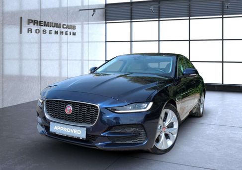 Jaguar XE, 2020