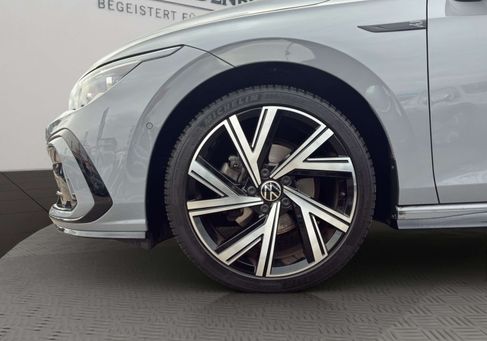 Volkswagen Golf, 2023 3