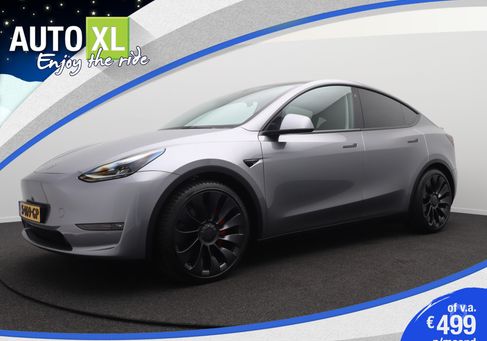 Tesla Model Y, 2023