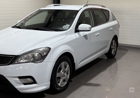 Kia Cee&#039;d Sportswagon, 2012