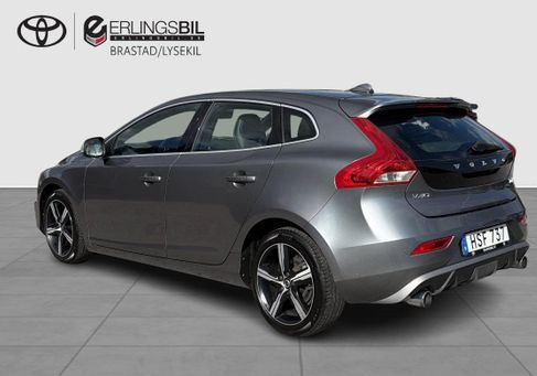 Volvo V40, 2018