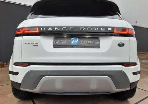 Land Rover, 2022