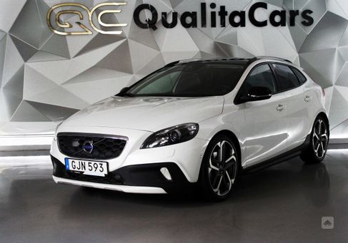 Volvo V40 Cross Country, 2014