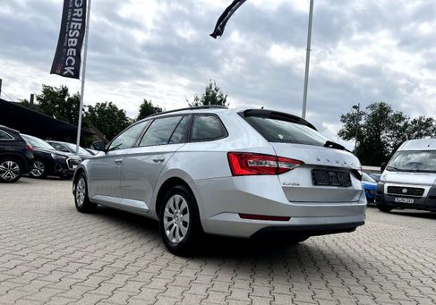 Skoda Superb, 2021