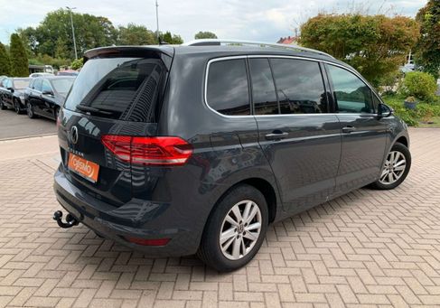 Volkswagen Touran, 2023 2