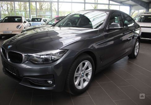 BMW 320, 2020