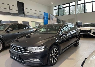 Volkswagen Passat Variant, 2022