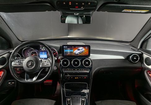 Mercedes-Benz GLC 300, 2021