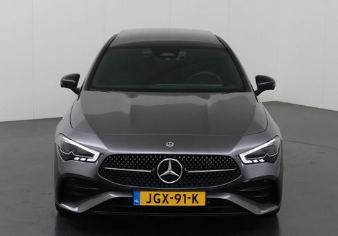 Mercedes-Benz CLA 180 Shooting Brake, 2025