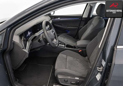 Volkswagen Golf, 2024 2