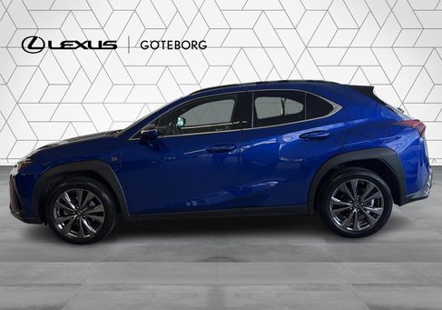 Lexus UX, 2023