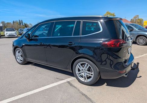 Opel Zafira, 2018