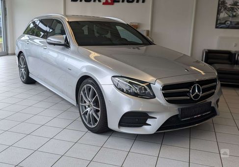 Mercedes-Benz E 220, 2020