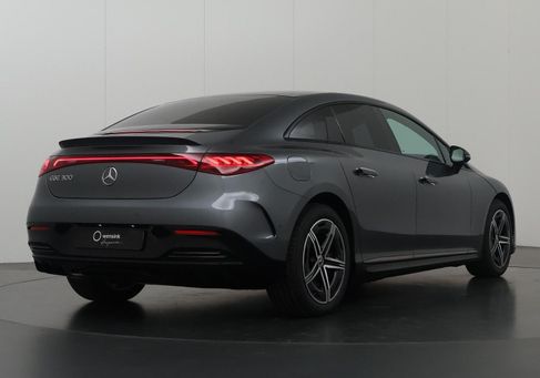 Mercedes-Benz EQE, 2025