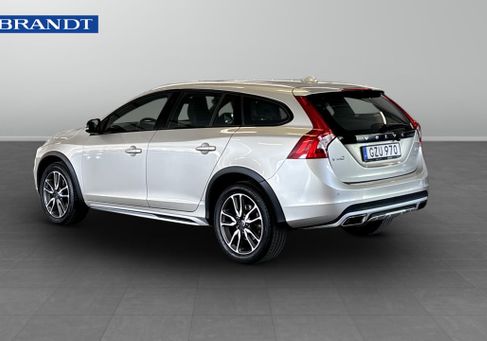Volvo V60 Cross Country, 2017