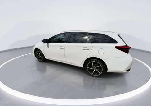 Toyota Auris, 2017