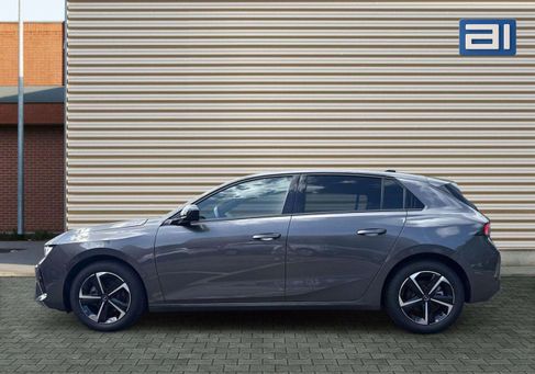 Opel Astra, 2024