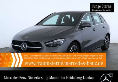 Mercedes-Benz B 200, 2023