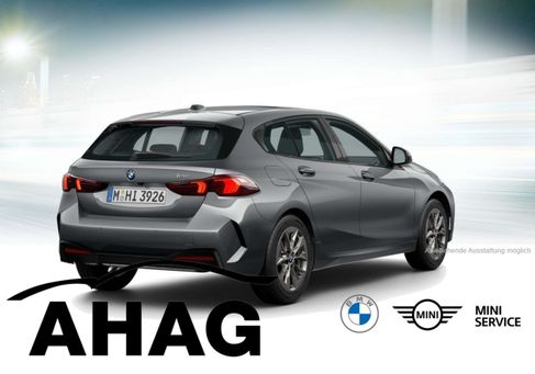 BMW 114, 2025