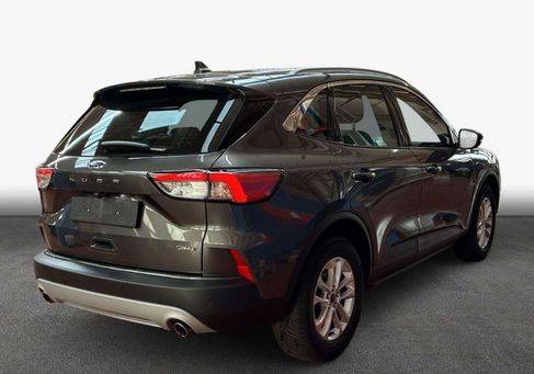 Ford Kuga, 2021