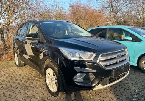 Ford Kuga, 2019
