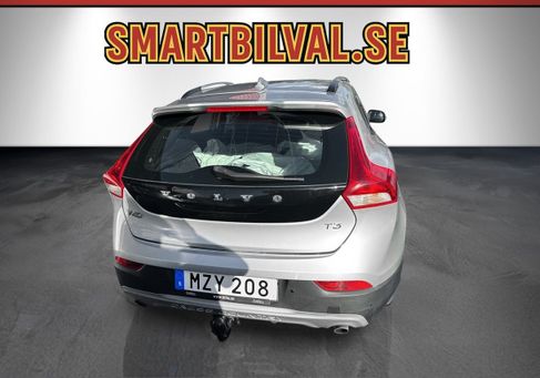 Volvo V40 Cross Country, 2018