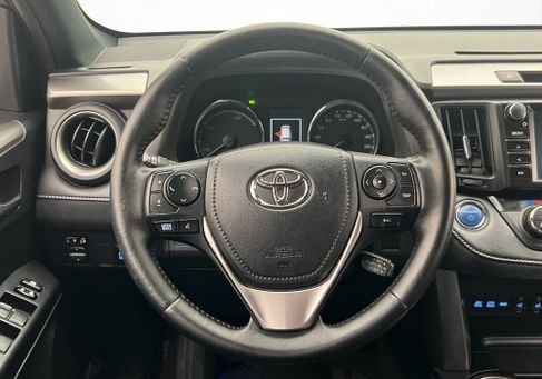 Toyota RAV 4, 2017