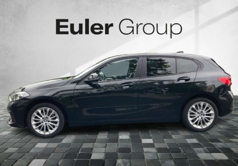 BMW 118, 2023