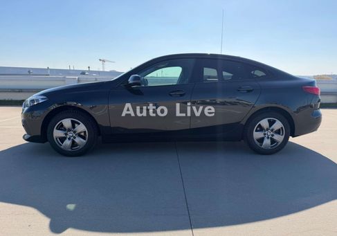 BMW 216, 2023