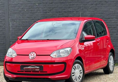 Volkswagen up!, 2013