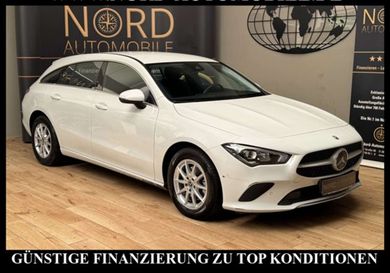 Mercedes-Benz CLA 200, 2022