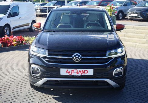 Volkswagen T-Cross, 2021