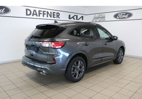Ford Kuga, 2023