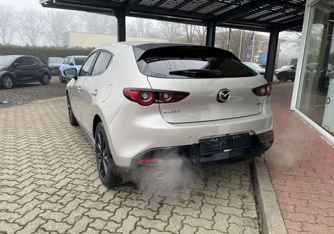Mazda 3, 2025