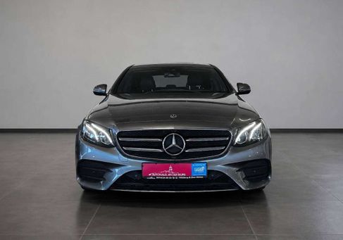 Mercedes-Benz E 200, 2020 2