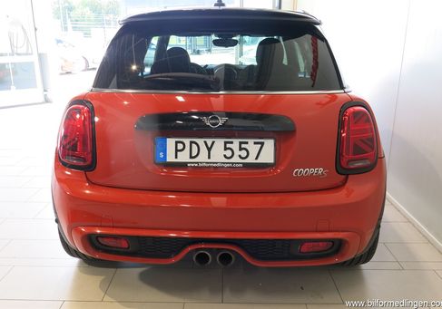 MINI, 2019