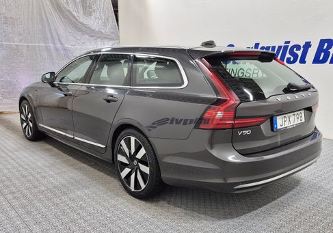 Volvo V90, 2024