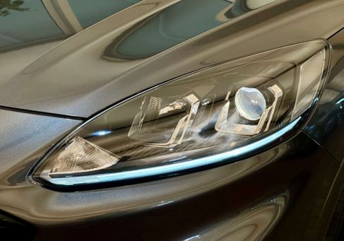Ford Kuga, 2022