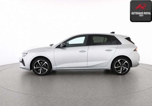 Opel Astra, 2024