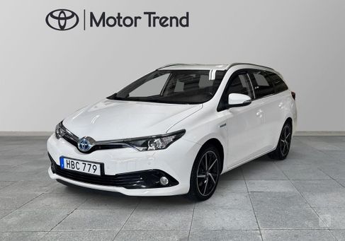 Toyota Auris Touring Sports, 2017