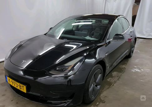 Tesla Model 3, 2020