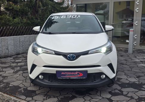 Toyota C-HR, 2017