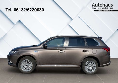 Mitsubishi Outlander, 2020 3
