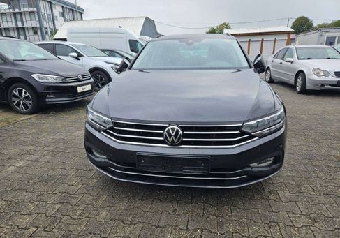 Volkswagen Passat Variant, 2024
