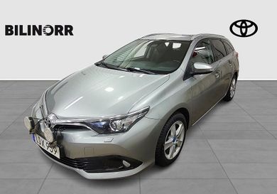 Toyota Auris Touring Sports, 2016